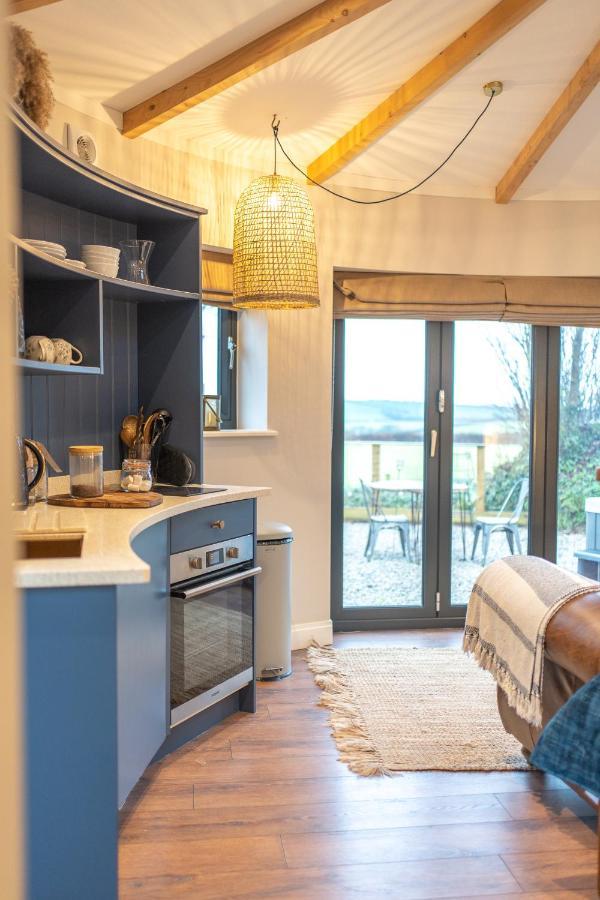 East Thorne Glamping Villa Bude Bagian luar foto