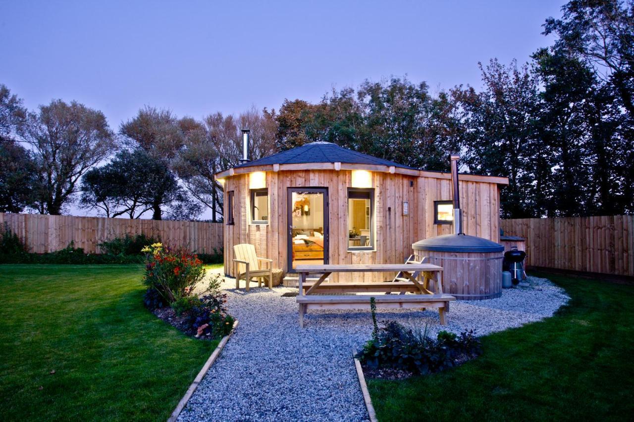 East Thorne Glamping Villa Bude Bagian luar foto