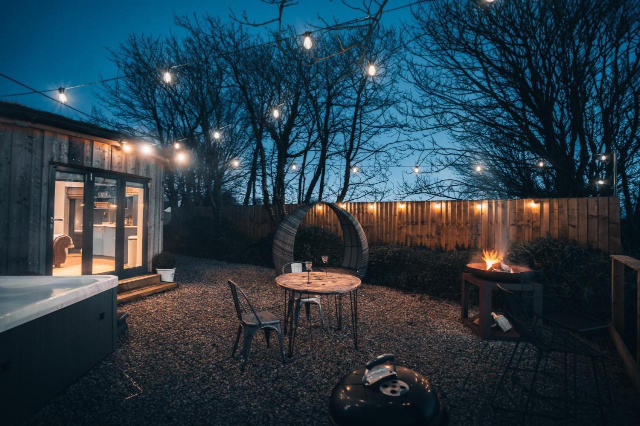 East Thorne Glamping Villa Bude Bagian luar foto