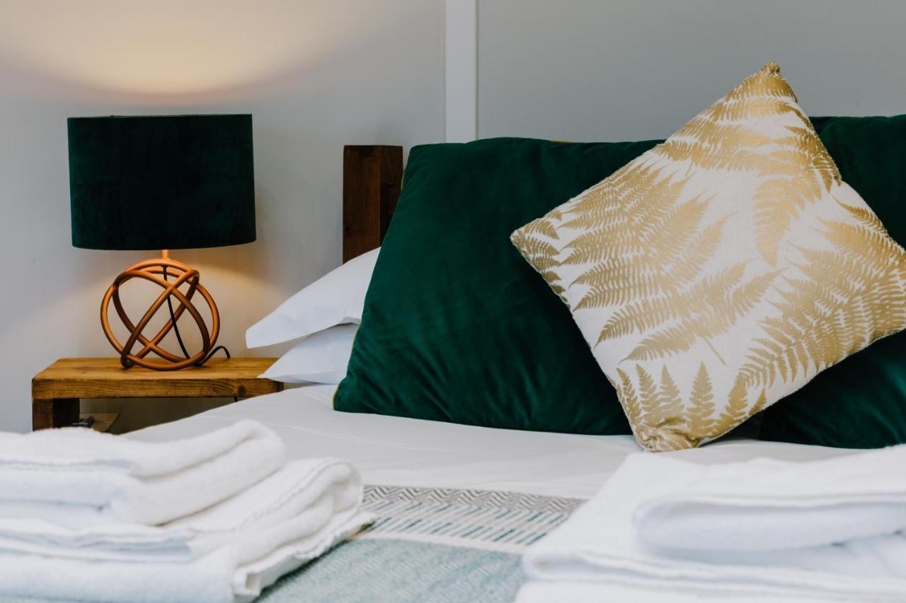 East Thorne Glamping Villa Bude Bagian luar foto